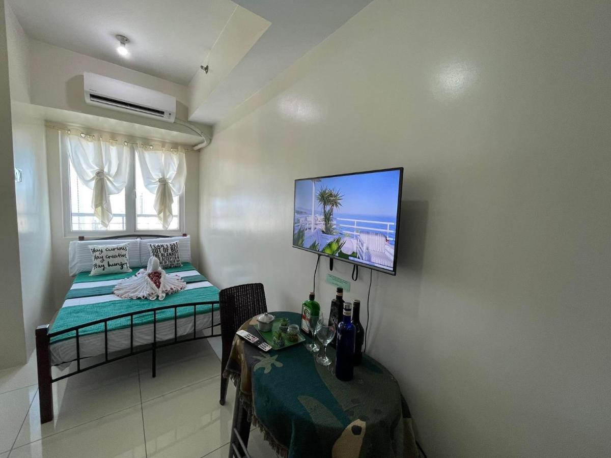 Stays At Green Residences 1 Studio Room Couples Bed With Complimentary Breakfast For 2 มะนิลา ภายนอก รูปภาพ