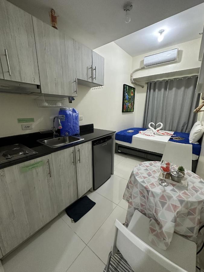 Stays At Green Residences 1 Studio Room Couples Bed With Complimentary Breakfast For 2 มะนิลา ภายนอก รูปภาพ