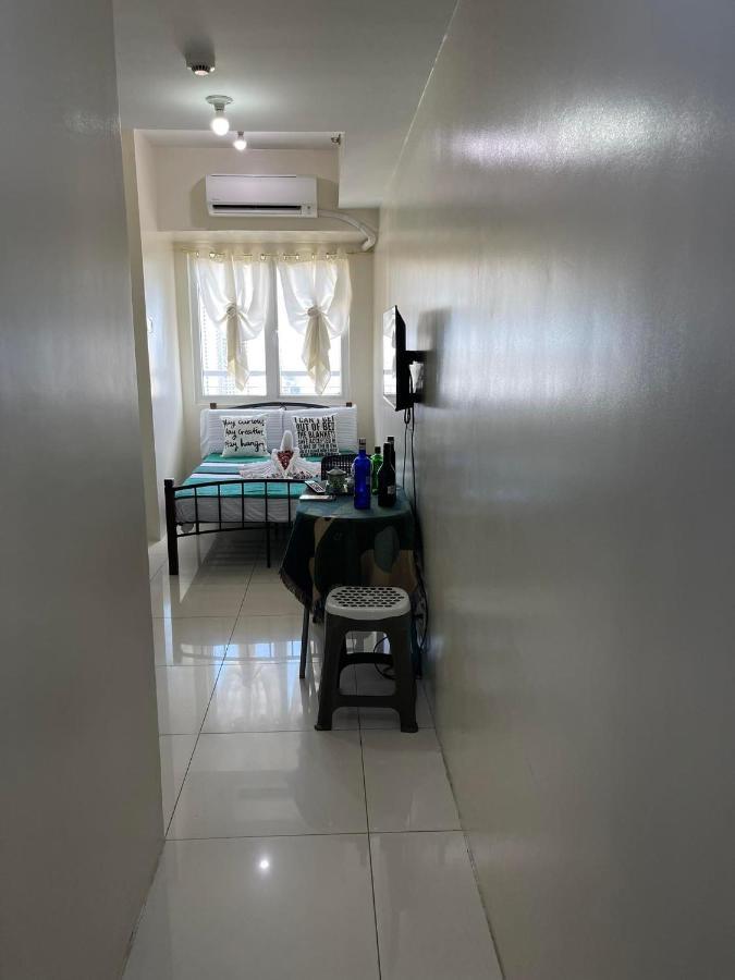 Stays At Green Residences 1 Studio Room Couples Bed With Complimentary Breakfast For 2 มะนิลา ภายนอก รูปภาพ