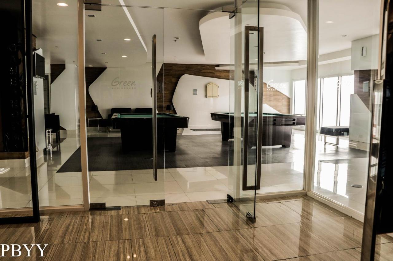 Stays At Green Residences 1 Studio Room Couples Bed With Complimentary Breakfast For 2 มะนิลา ภายนอก รูปภาพ